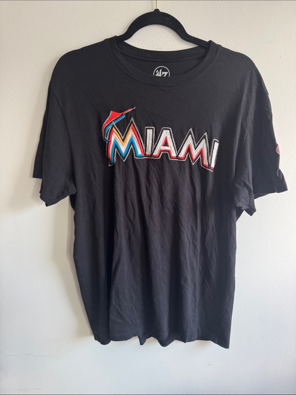 ’47 Brand Miami Marlins Embroidered Logo T-Shirt Black Size Large - Picture 2 of 8